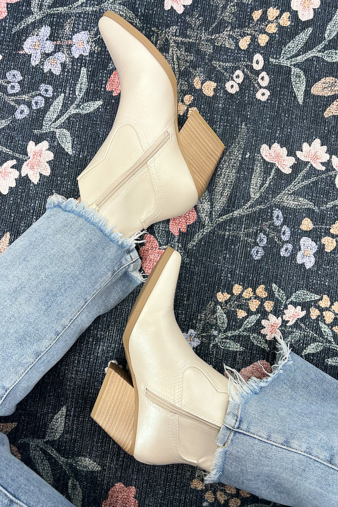 Brizah Western Cowgirl Heeled Bootie - Madison and Mallory