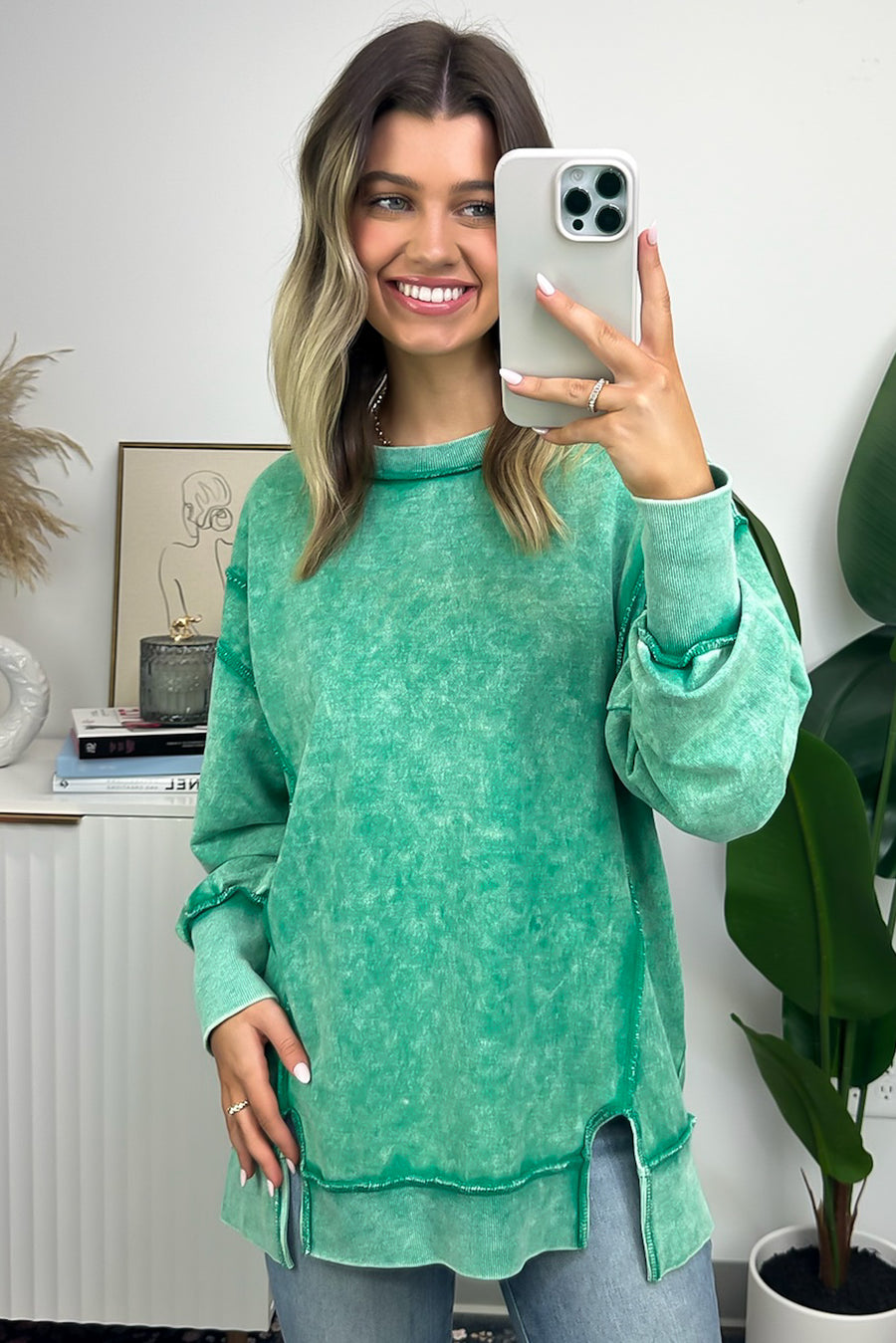 Kelly Green / SM Effortless Outing Acid Wash Exposed Seam Pullover - Madison and Mallory