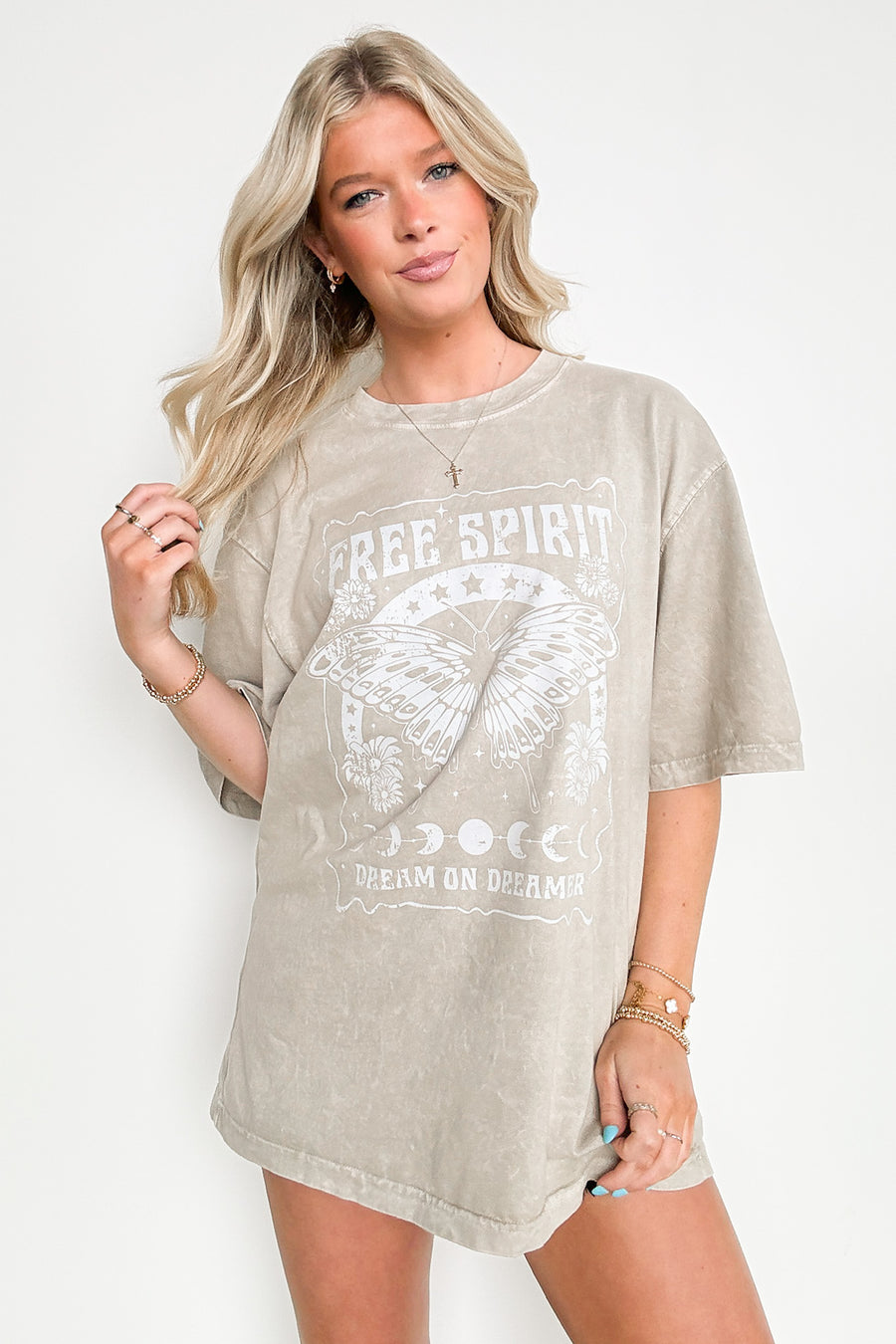  Free Spirit - Dream on Dreamer Vintage Graphic Tee - Madison and Mallory