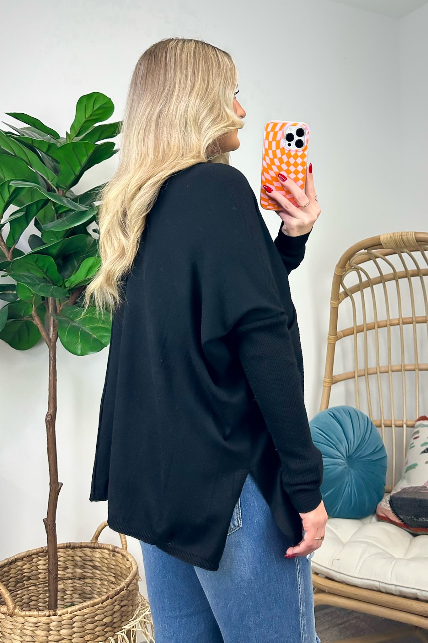 Karri Oversized V-Neck Sweater - FINAL SALE - Madison and Mallory