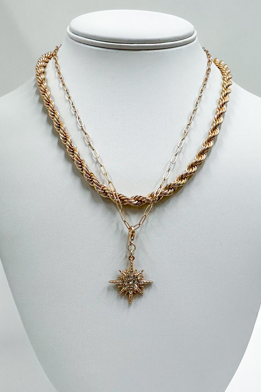  Remarkable Muse Star Chain Layered Necklace - Madison and Mallory