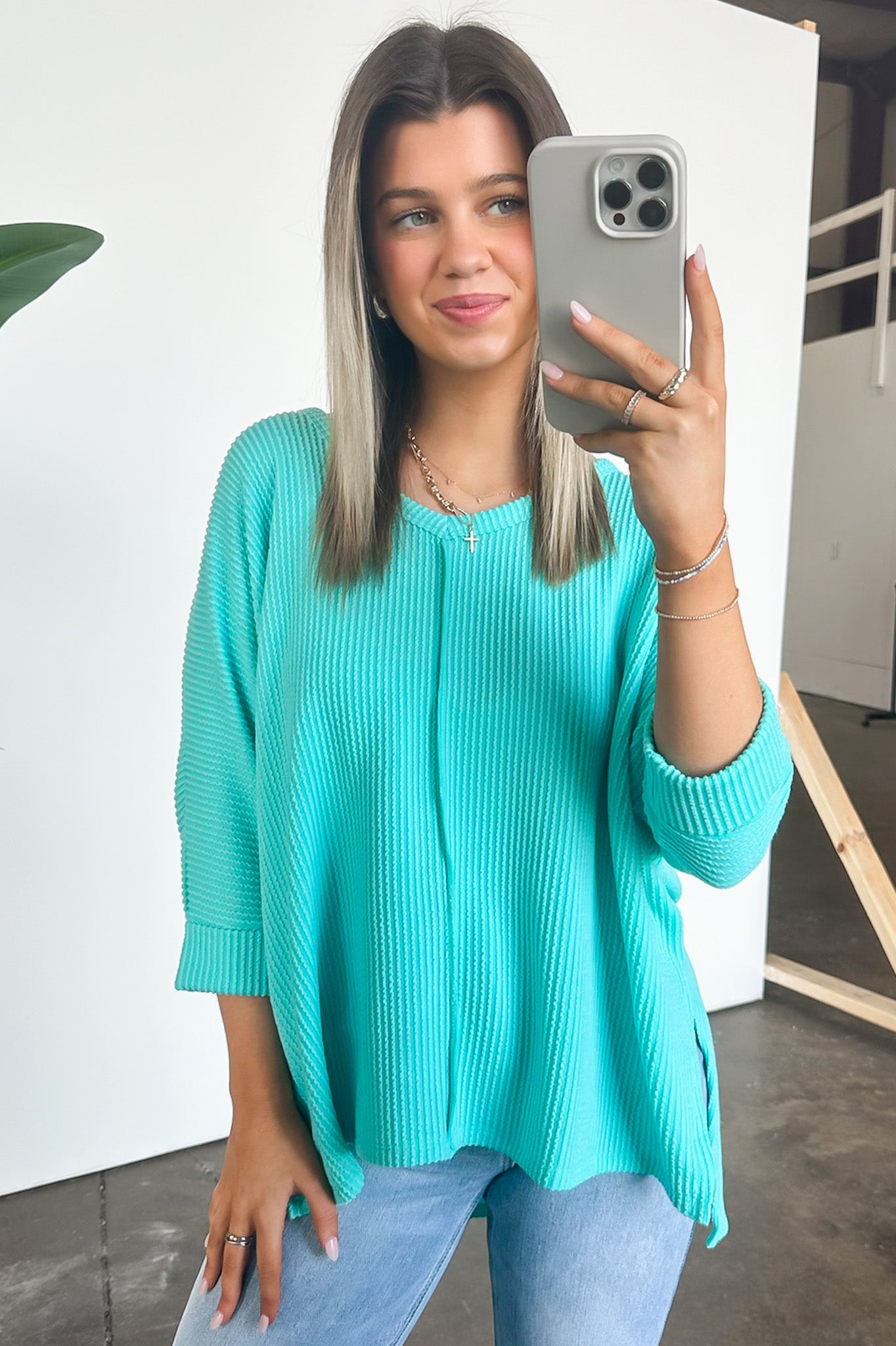 Mint Sky / SM Rhysa Textured Knit V-Neck Top - BACK IN STOCK - Madison and Mallory