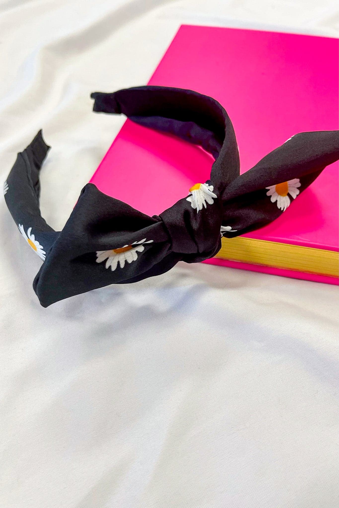 Black Coming Up Daisies Bow Headband - FINAL SALE - Madison and Mallory