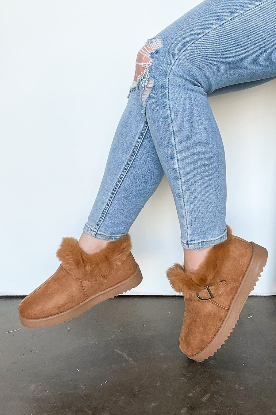 Tan / 5 Element of Cozy Buckle Fur Trim Boots - FINAL SALE - Madison and Mallory