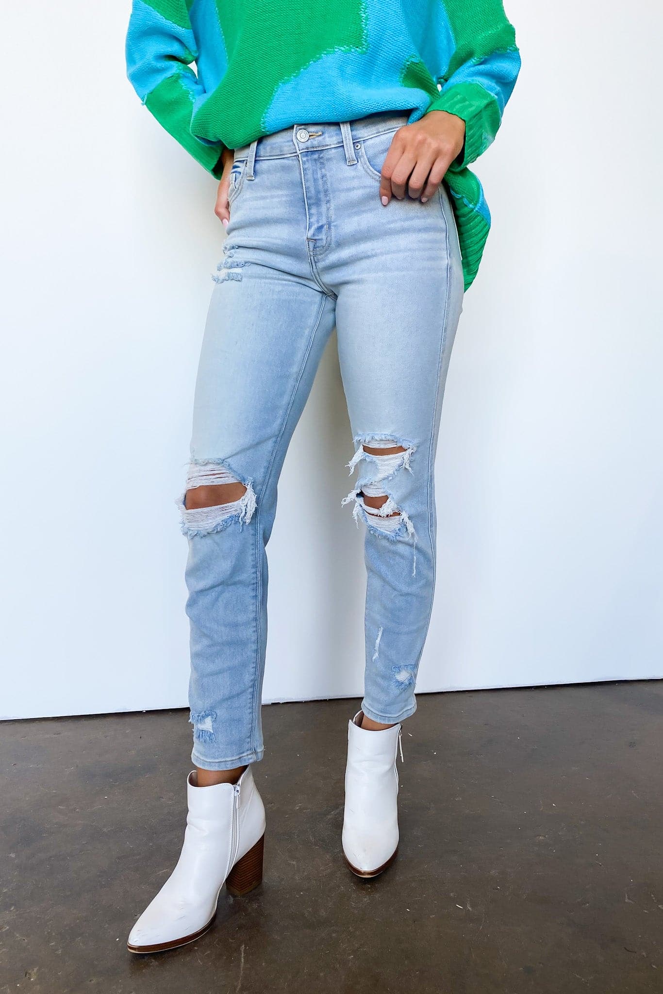 Looking Good Distressed Boyfriend Jeans - FINAL SALE - Madison and Mallory