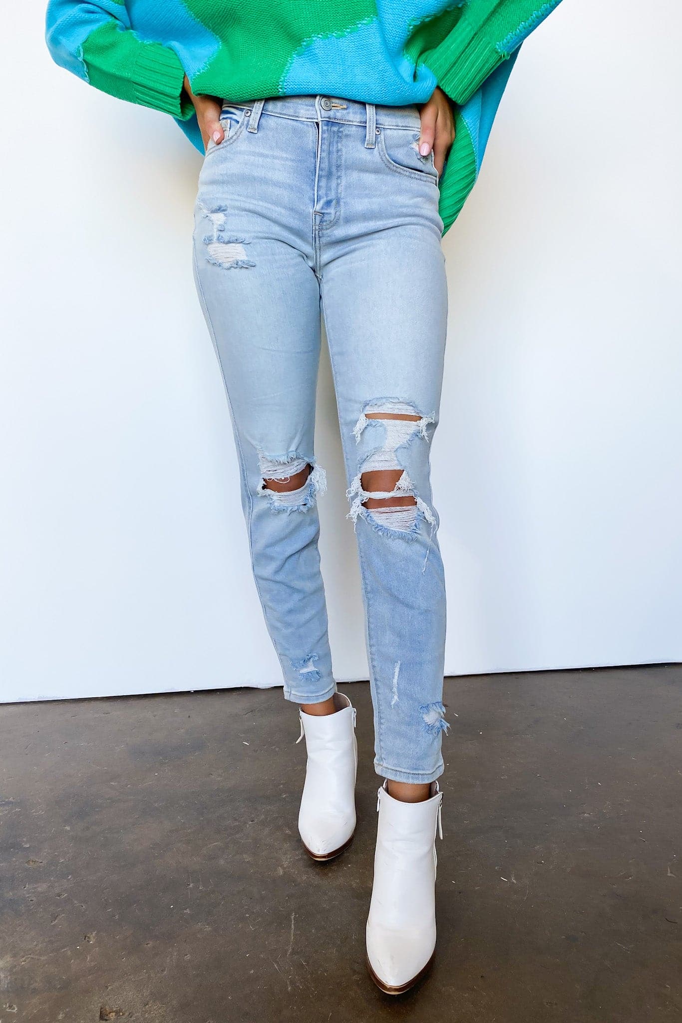 Looking Good Distressed Boyfriend Jeans - FINAL SALE - Madison and Mallory
