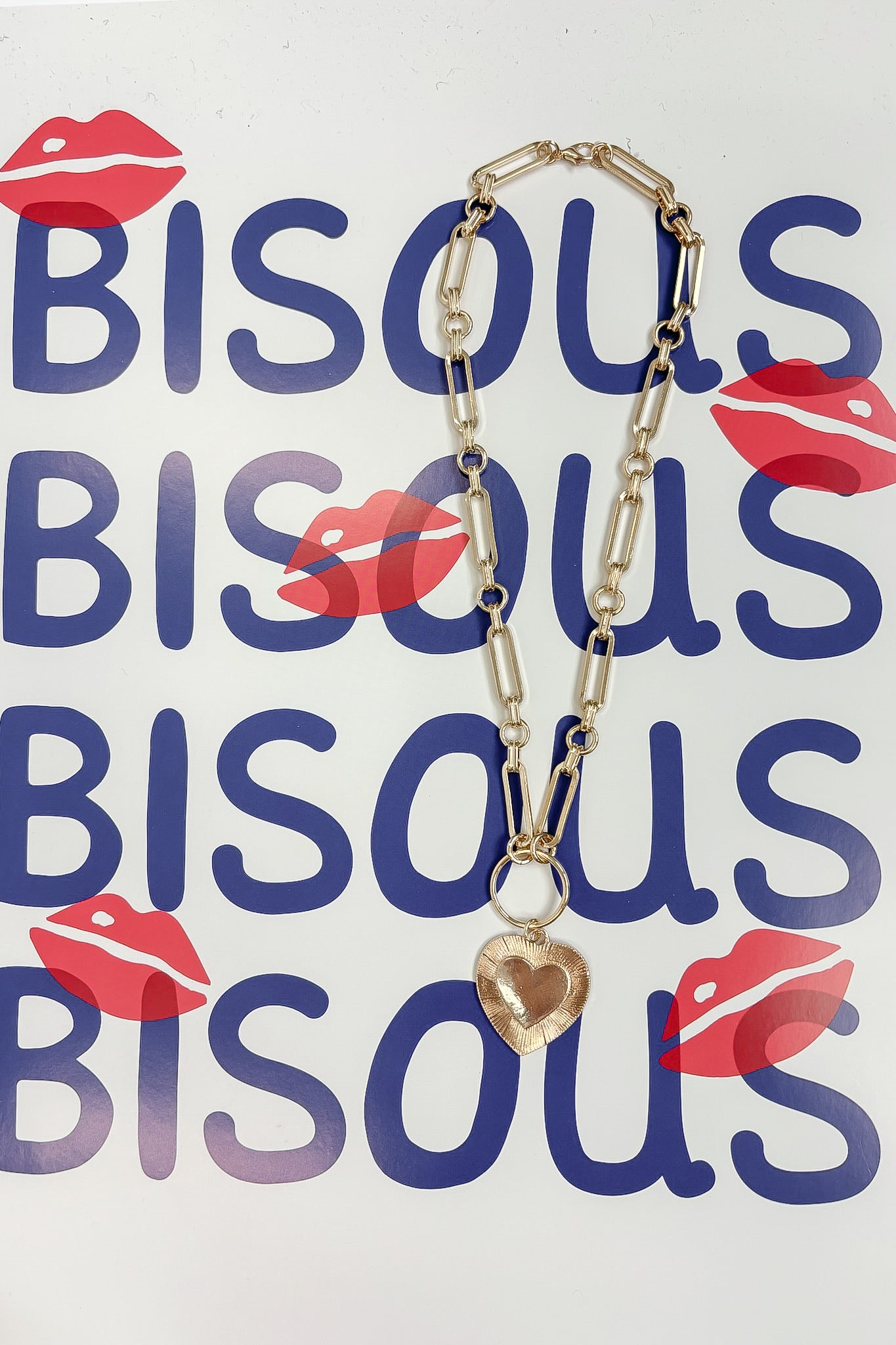 Amour Link Etched Heart Chain Necklace - Madison and Mallory