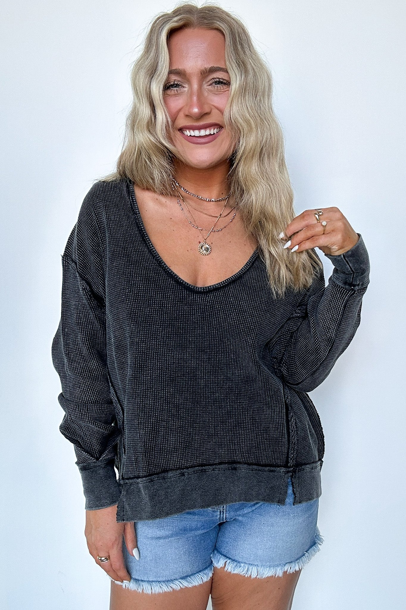  Braelyn V-Neck Oversized Waffle Knit Pullover - Madison and Mallory