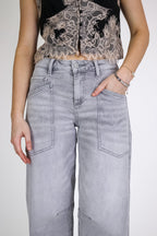Casual Form Pocket Barrel Leg Jeans