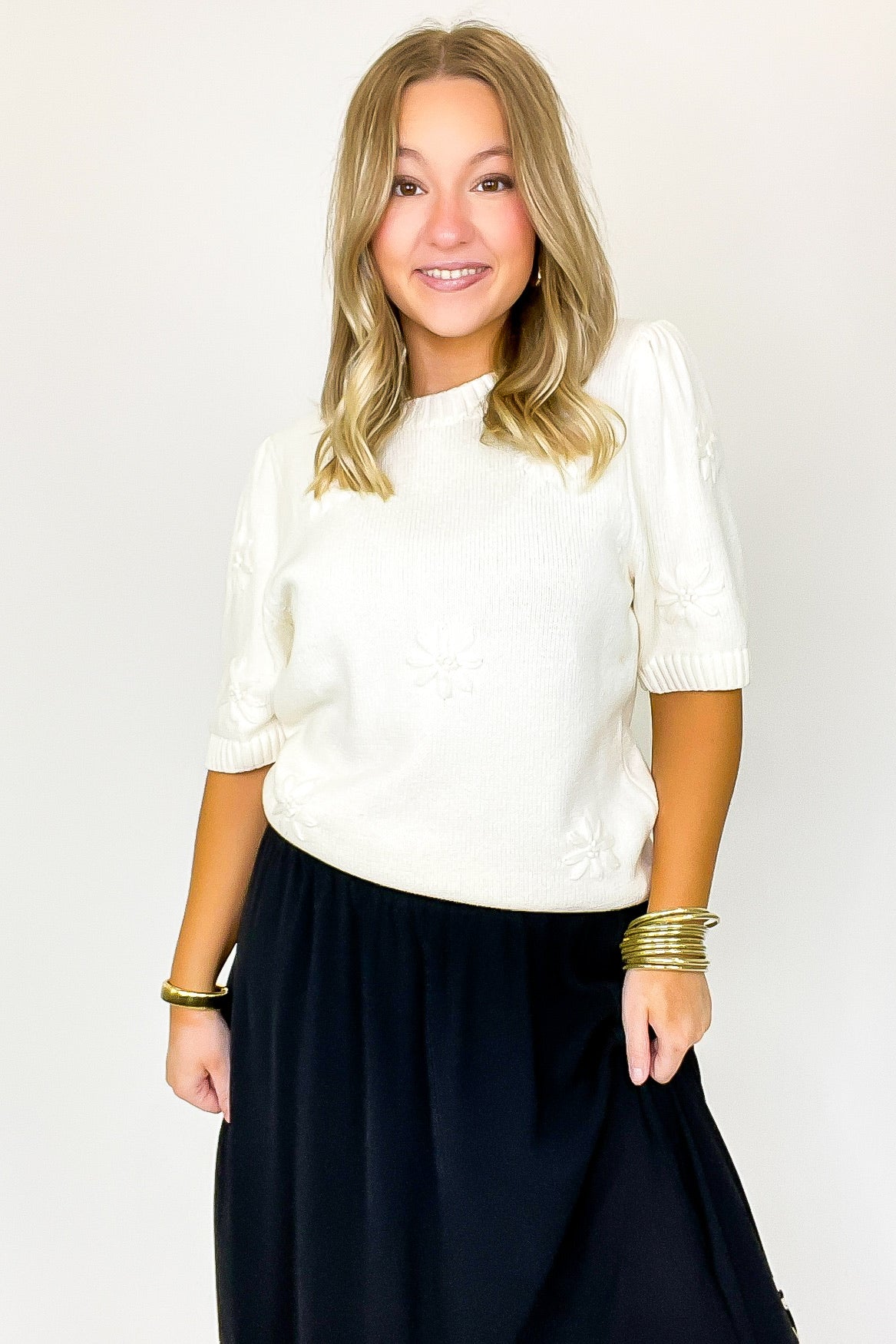Daisy Blur Knitted Short Sleeve Sweater - Madison and Mallory