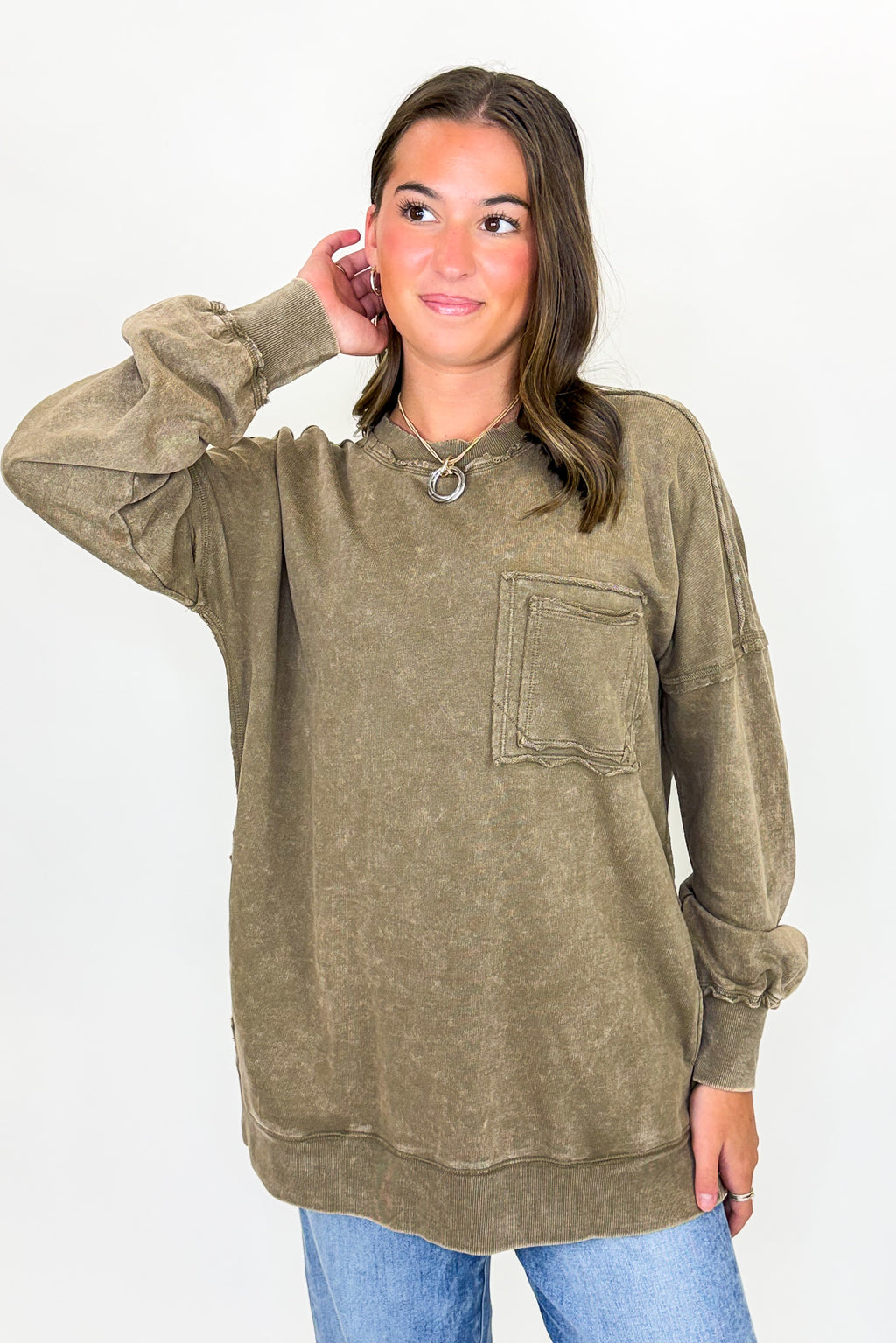 Daily Cozy Acid Wash Raw Edge Pullover