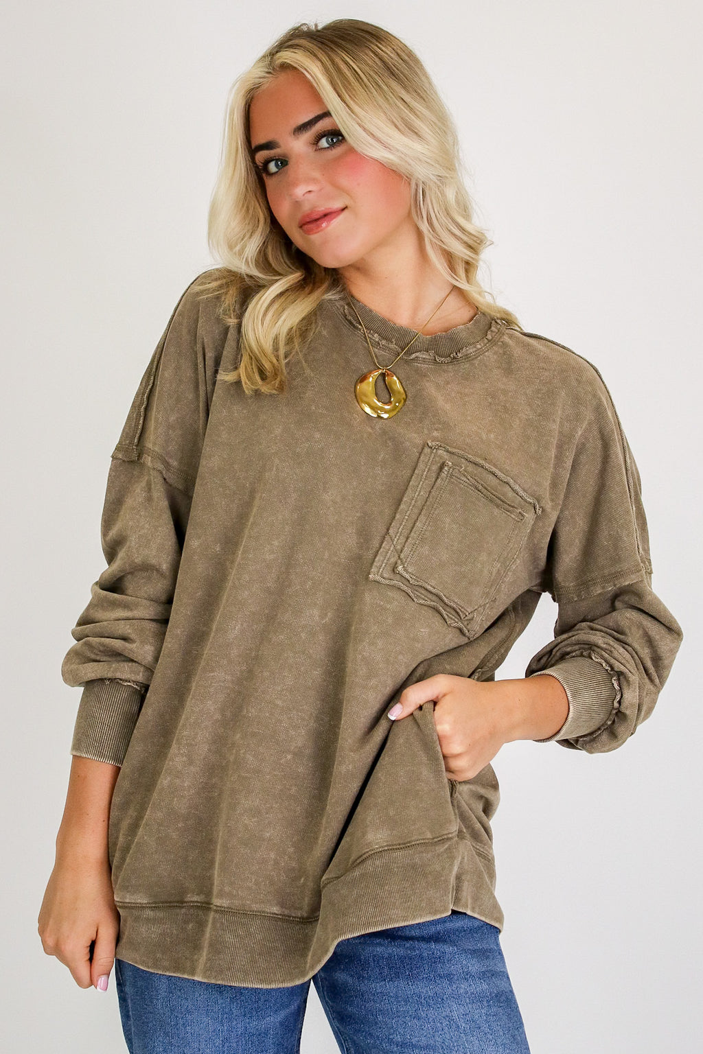 Daily Cozy Acid Wash Raw Edge Pullover