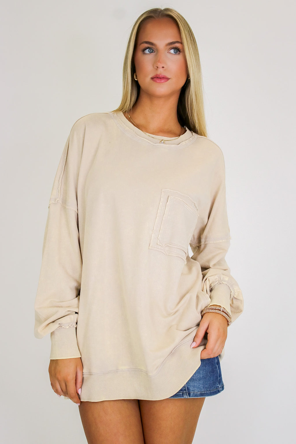 Daily Cozy Acid Wash Raw Edge Pullover