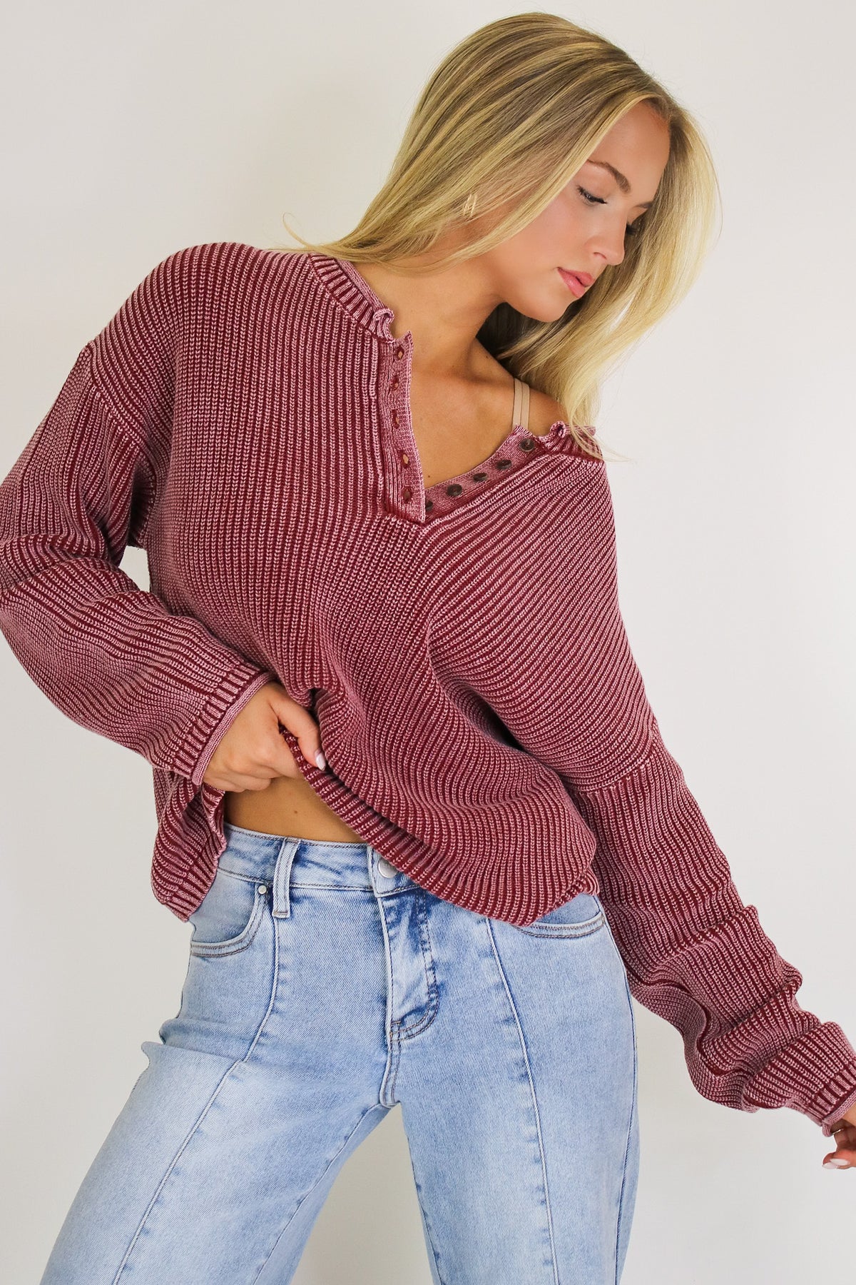 Daybreak Ribbed Henley Pullover