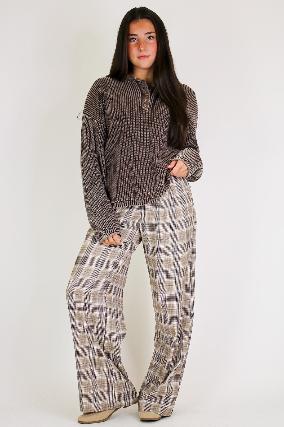 Daybreak Ribbed Henley Pullover