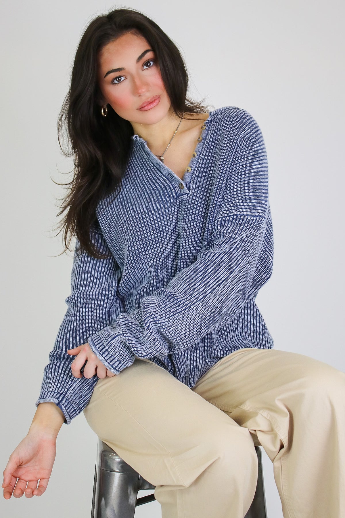 Daybreak Ribbed Henley Pullover