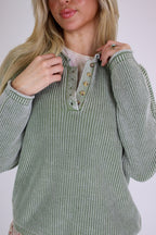 Daybreak Ribbed Henley Pullover