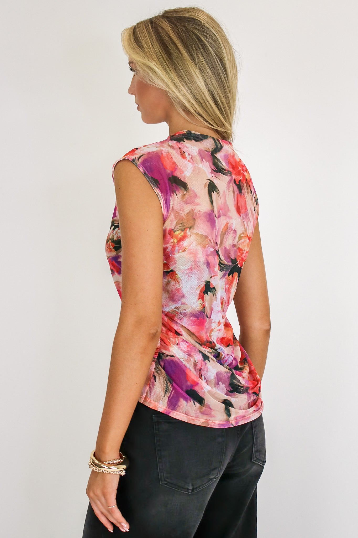 Dreamy Bloom Floral Print Sleeveless Mesh Ruched Top