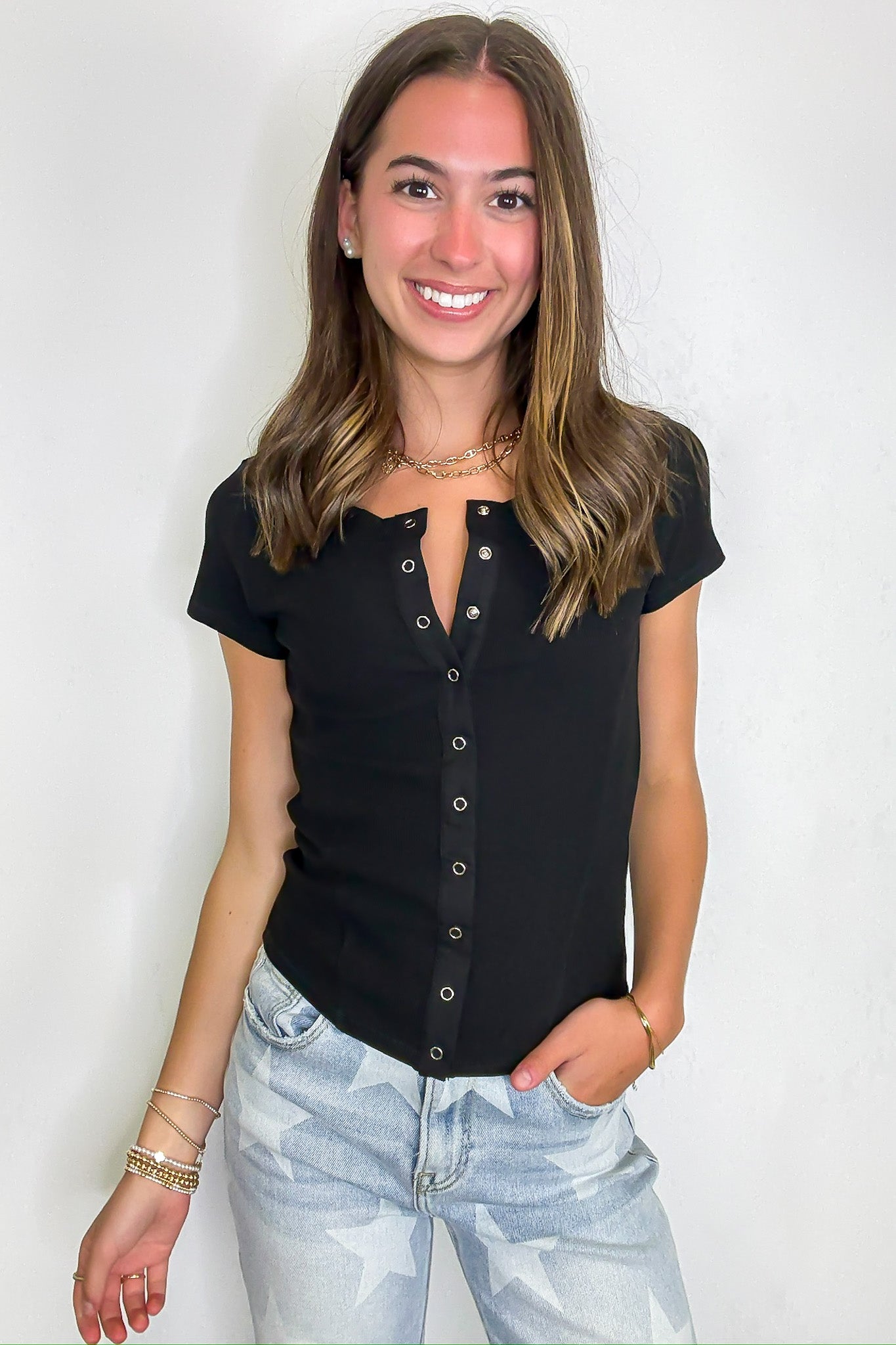 S / Black Easy Edge Snap Button Short Sleeve Top - FINAL SALE - Madison and Mallory