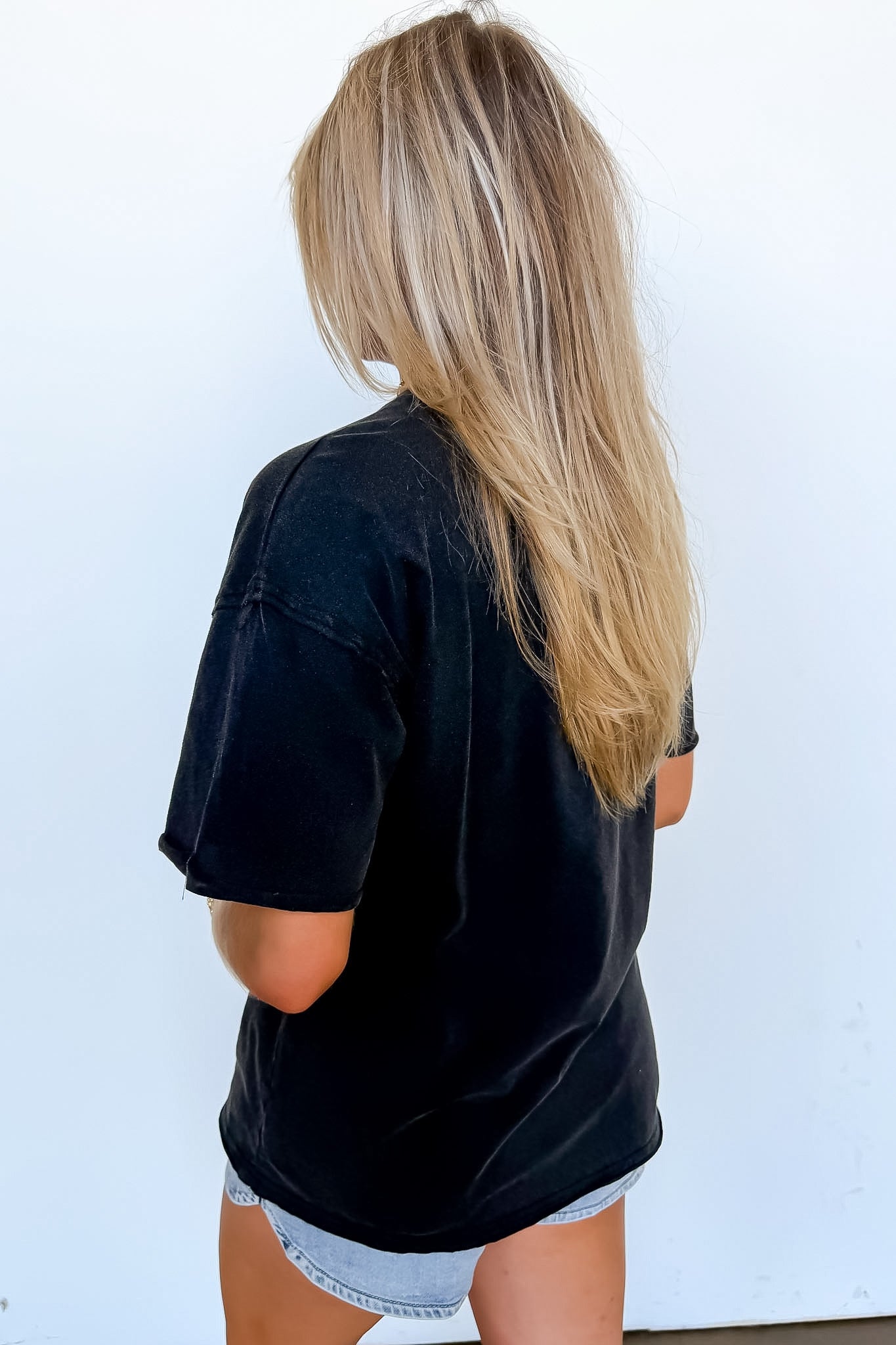 Everyday Classic Washed Pocket Crew Neck T-Shirt - Madison and Mallory