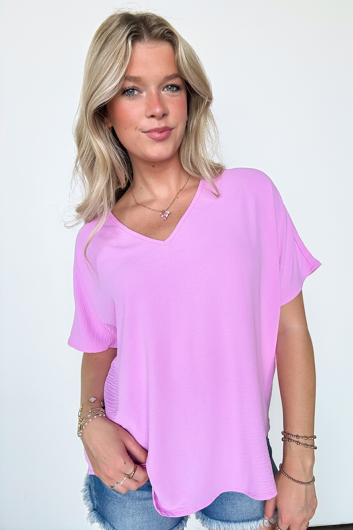  Evlynn V-Neck Short Sleeve Top - BACK IN STOCK - Madison and Mallory