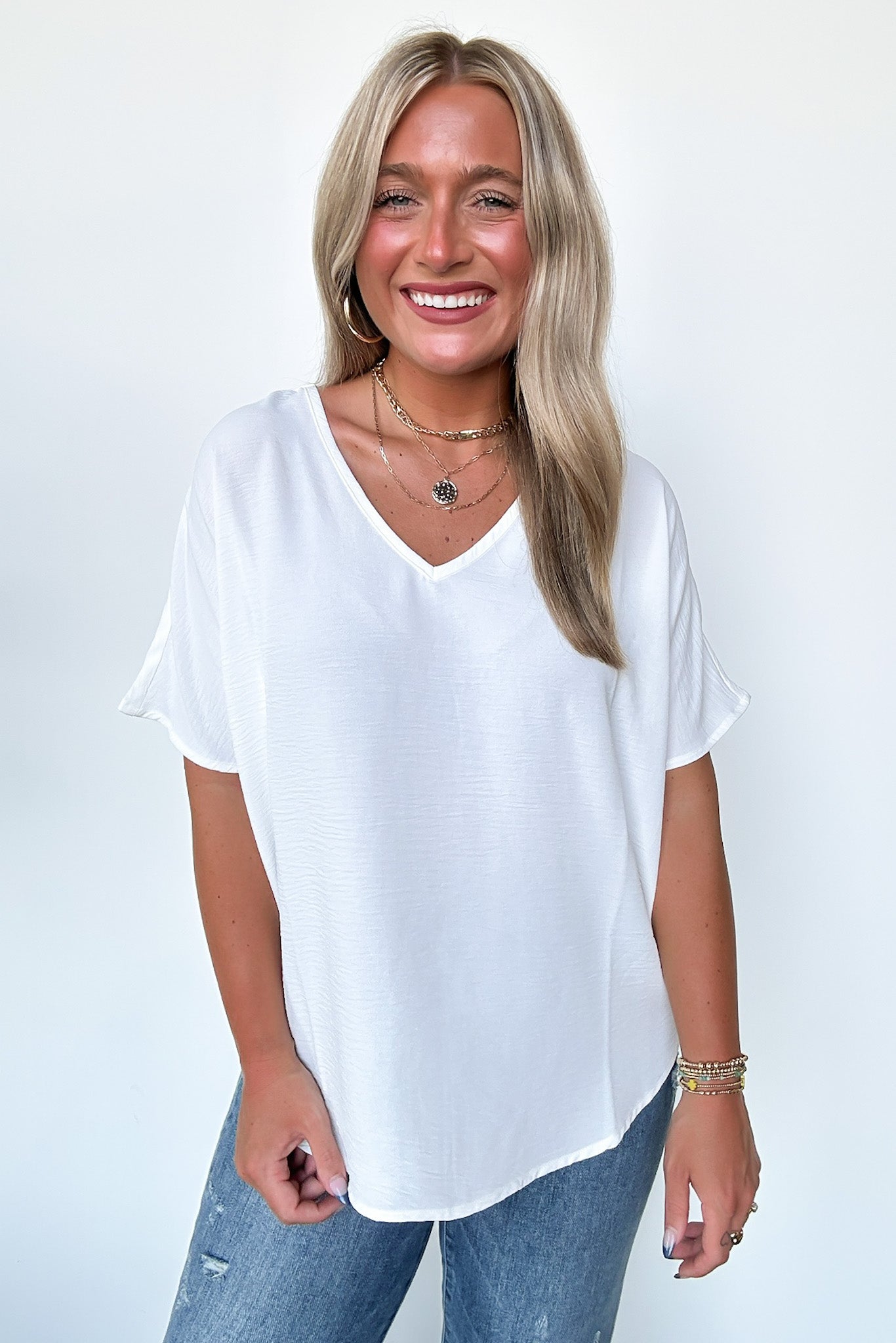  Evlynn V-Neck Short Sleeve Top - BACK IN STOCK - Madison and Mallory