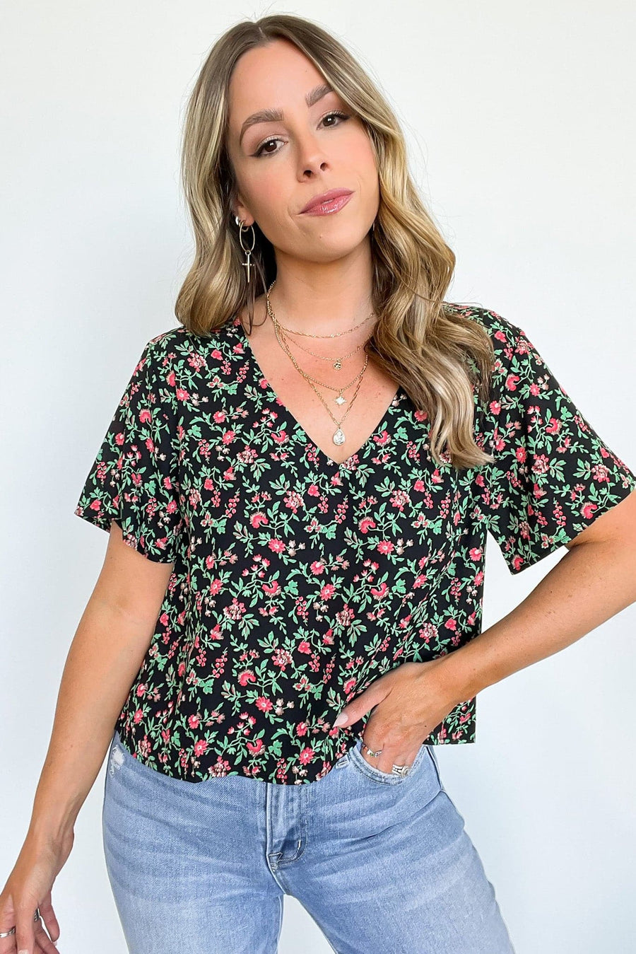 S / Black Graylynn V-Neck Floral Print Top - FINAL SALE - Madison and Mallory