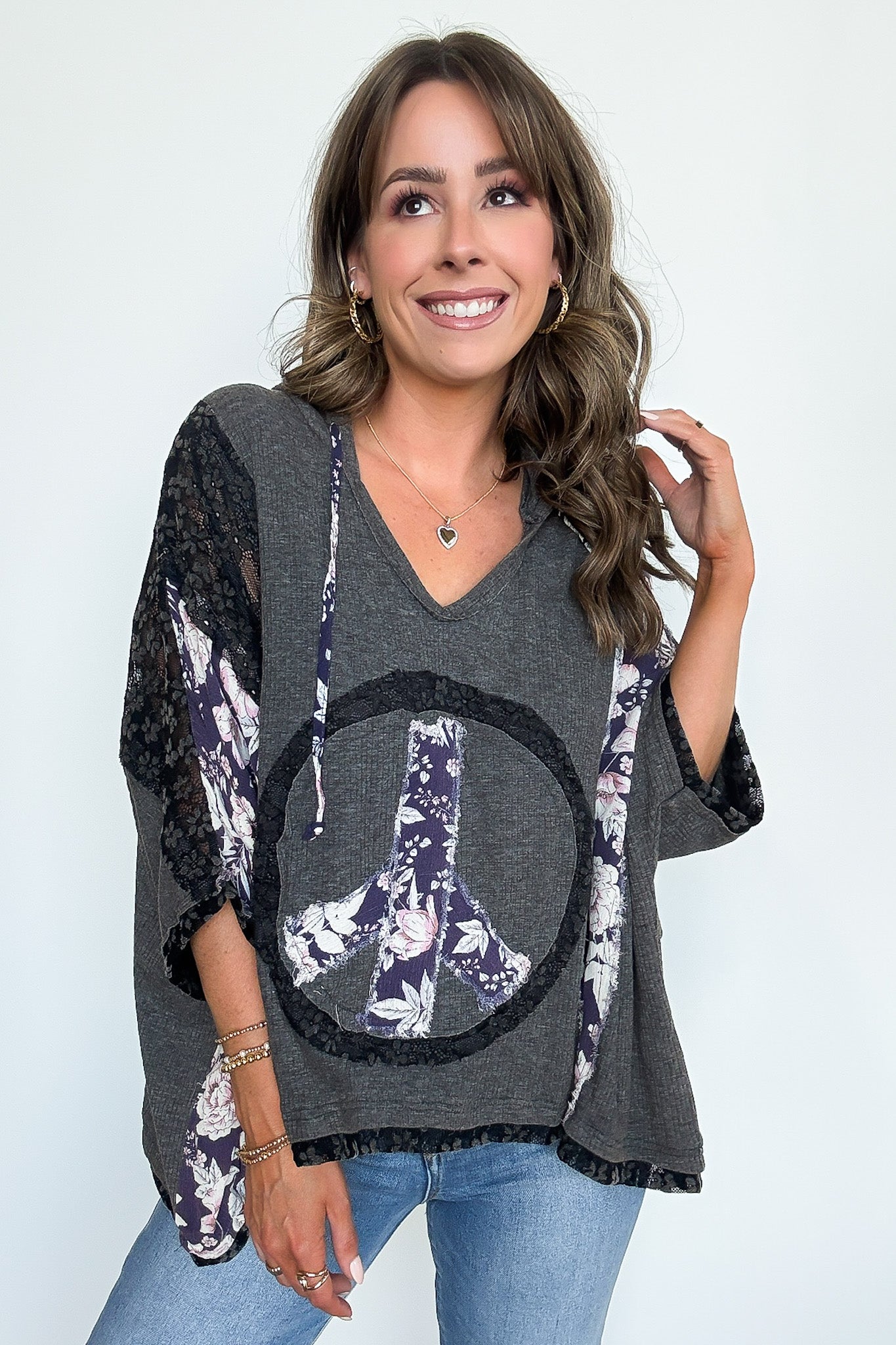 Outta Sight V-Neck Floral Peace Contrast Top - Madison and Mallory