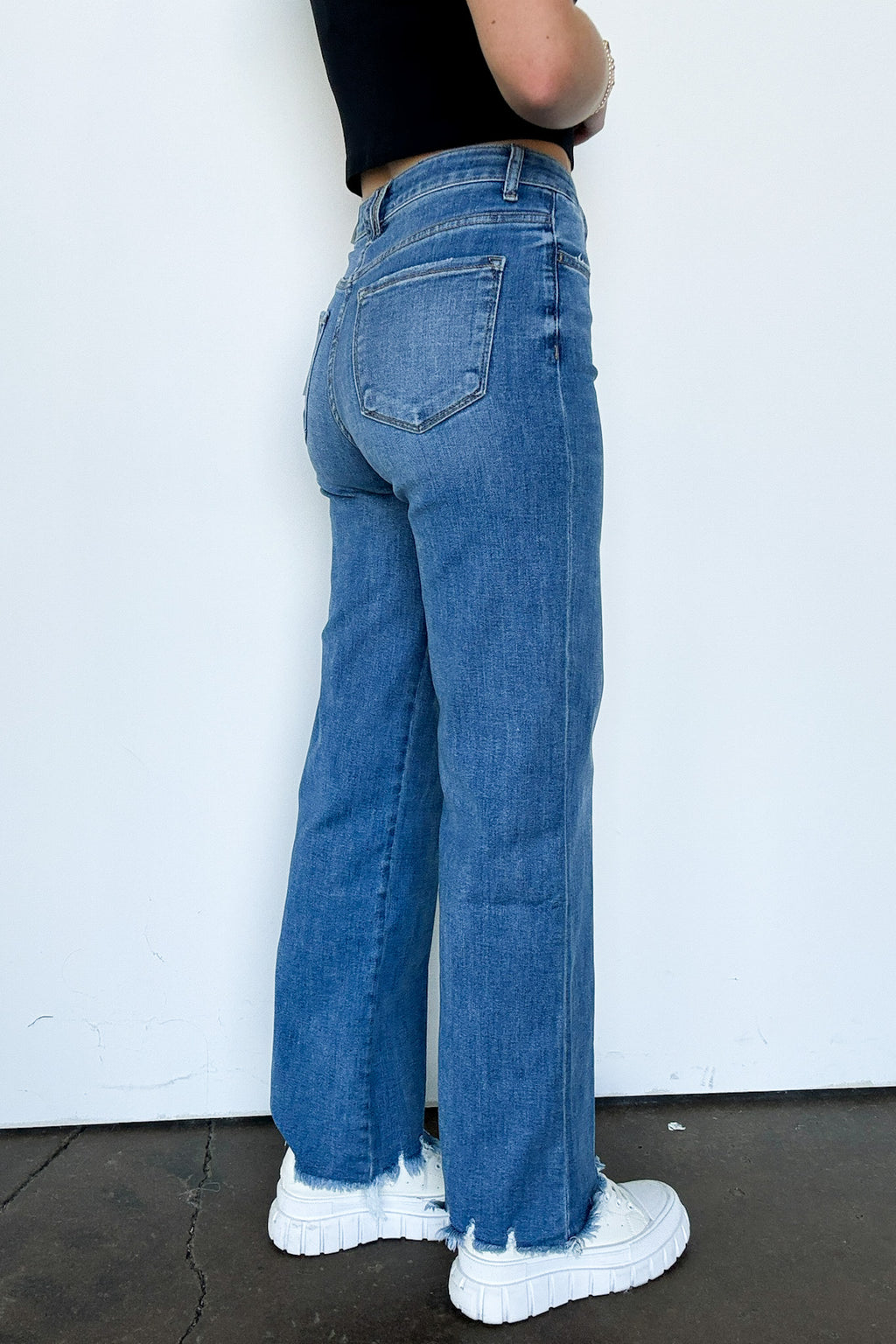 Easy Stride Tummy Control 90's Vintage Super High Loose Jeans - Madison and Mallory