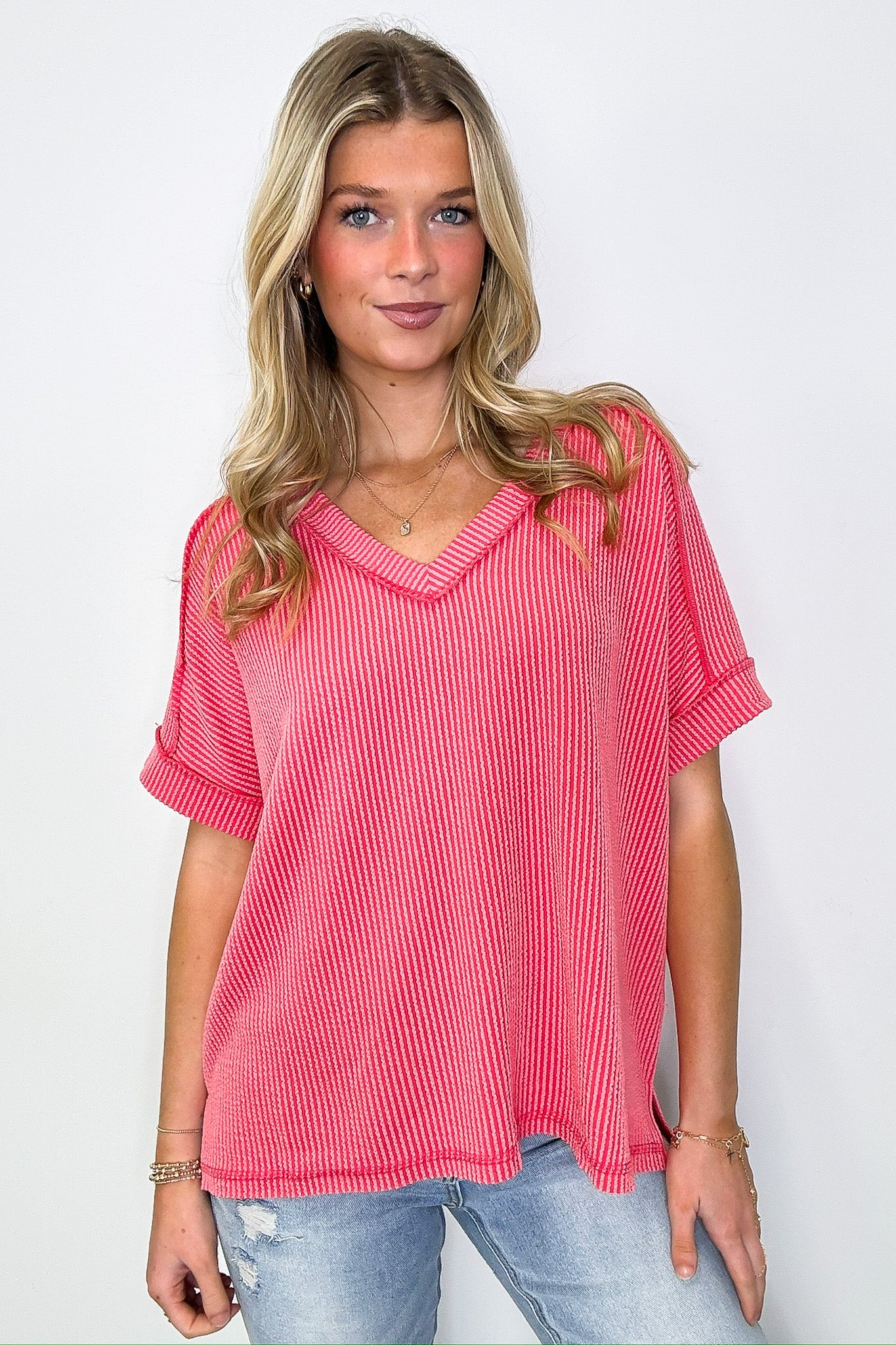 通販 激安 Cora Rib Knit High Low V-Neck Top - BACK IN STOCK · Madison トップス