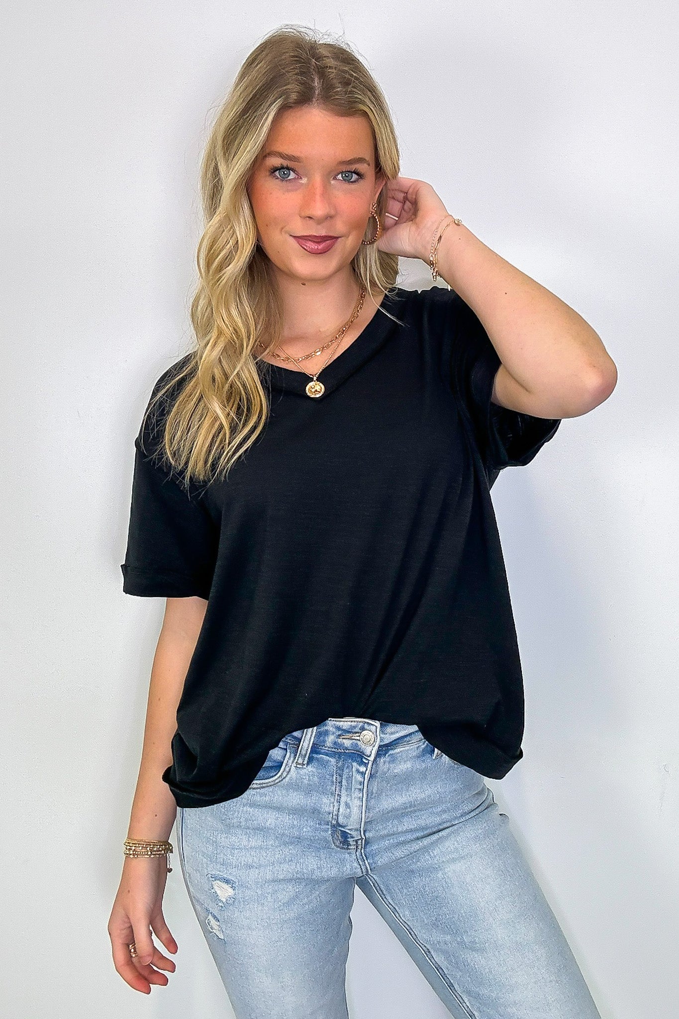 Black / S Retro Pop Relaxed V-Neck Short Sleeve Top - Madison and Mallory