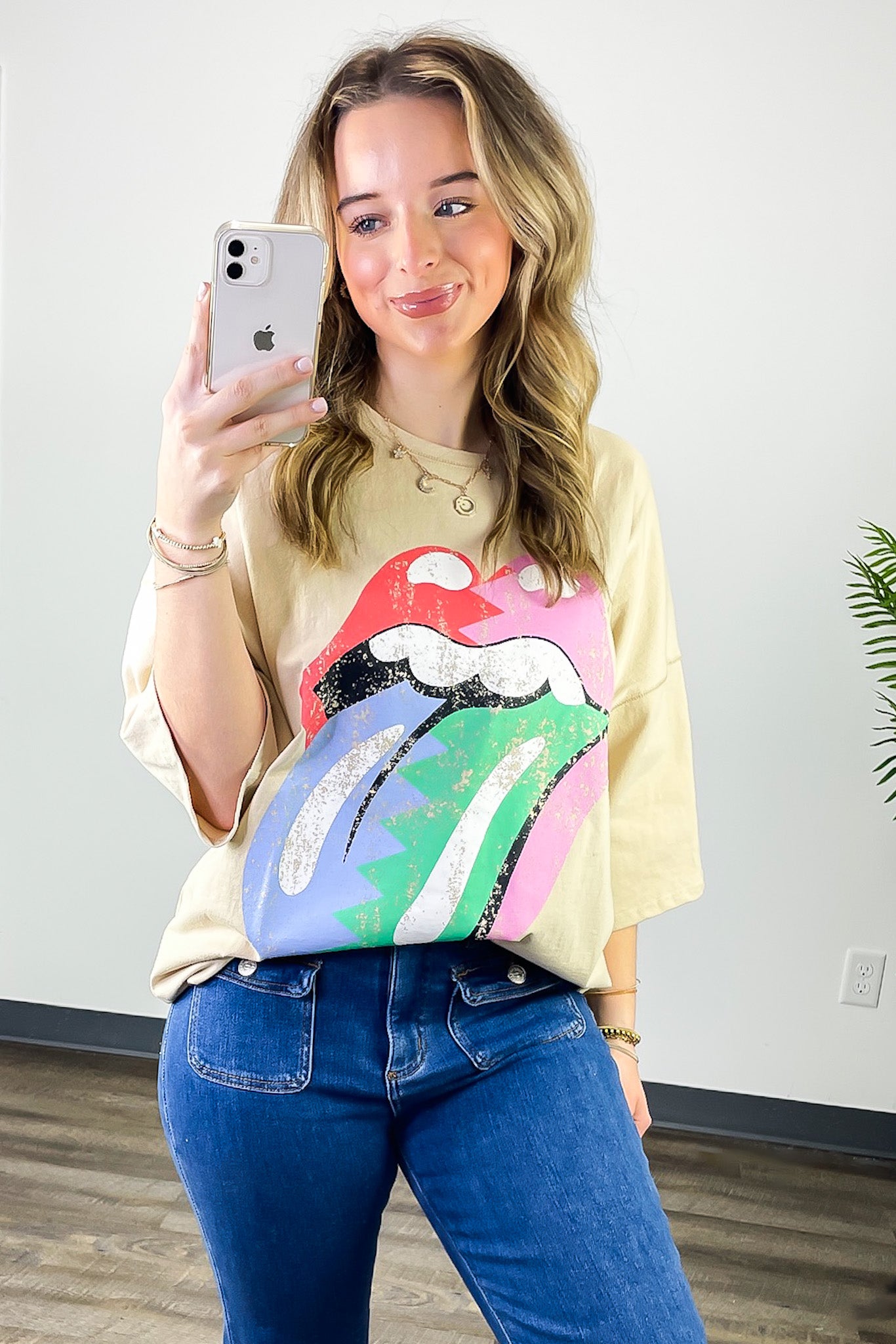 Rolling Stones '89 Graphic Tee - Madison and Mallory