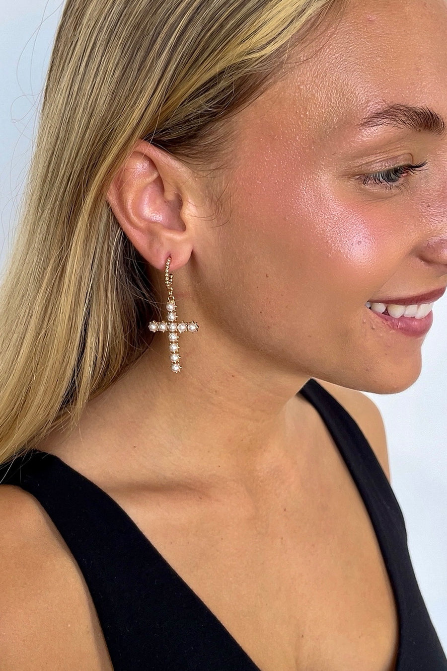  Glamorous Admiration Pearl Cross Hoop Earrings - Madison and Mallory