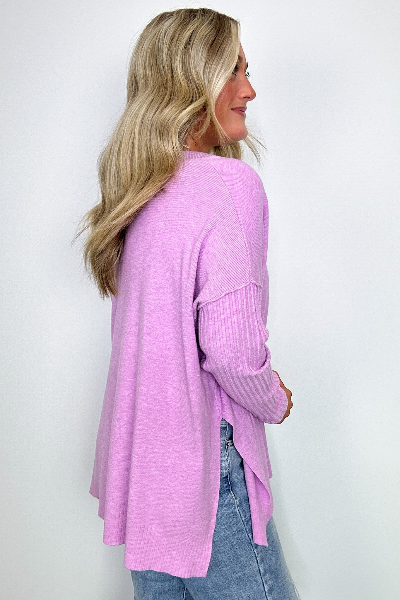 Sophie V-Neck Ribbed Hem Sweater - FINAL SALE - Madison and Mallory