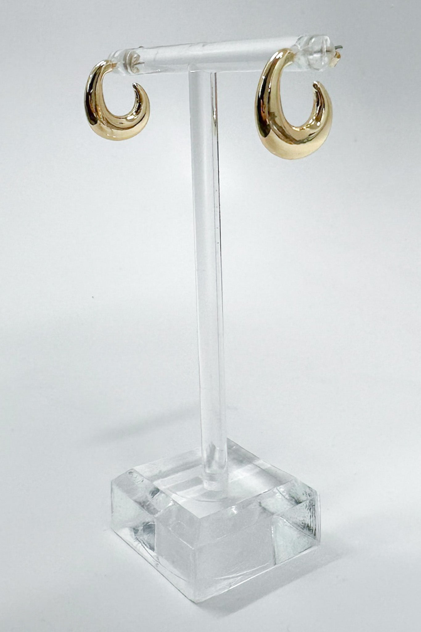  Jesinia Set of Three Hoop Earrings - Madison and Mallory
