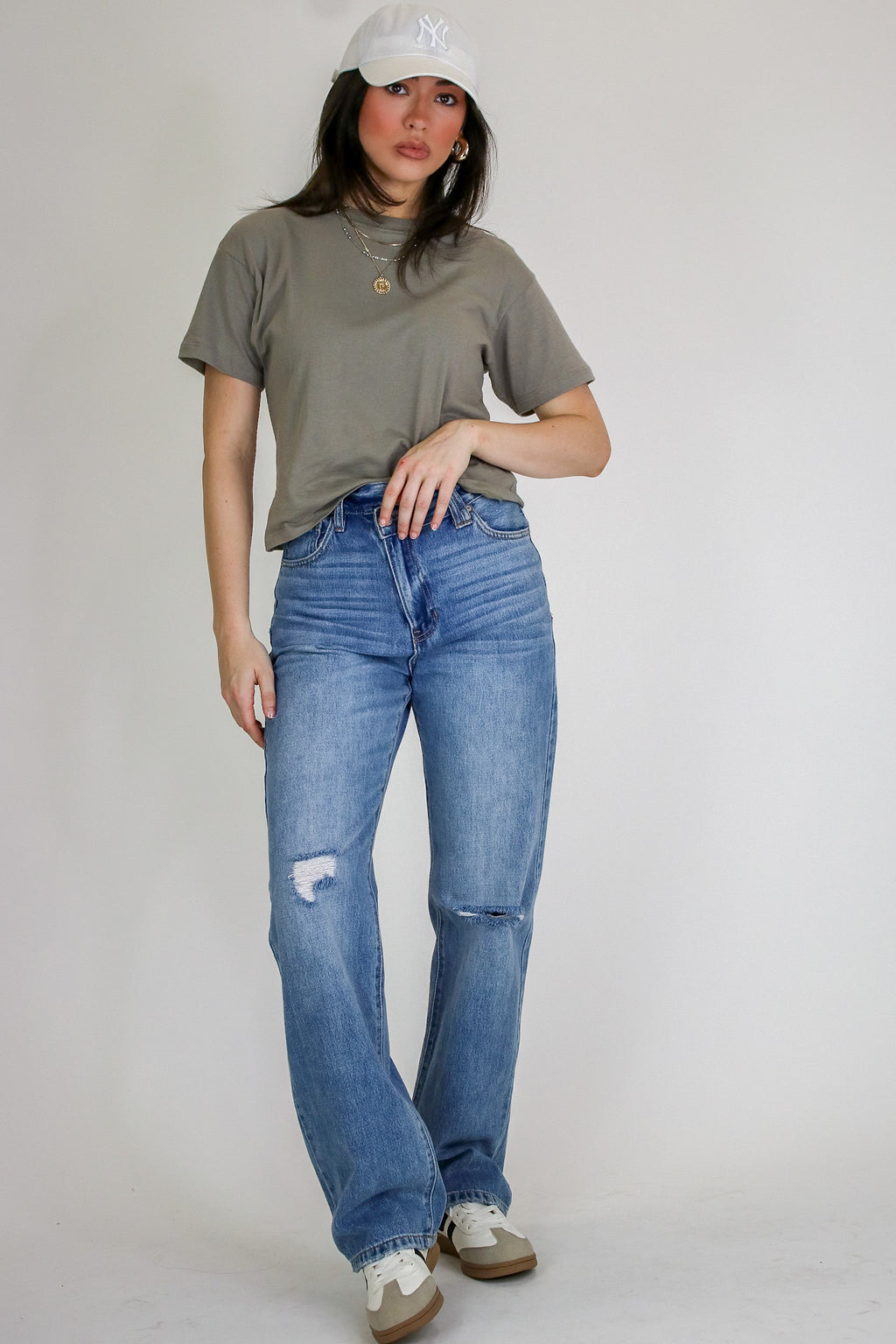 Jessica 90's Wide Straight Leg Jeans - Madison and Mallory