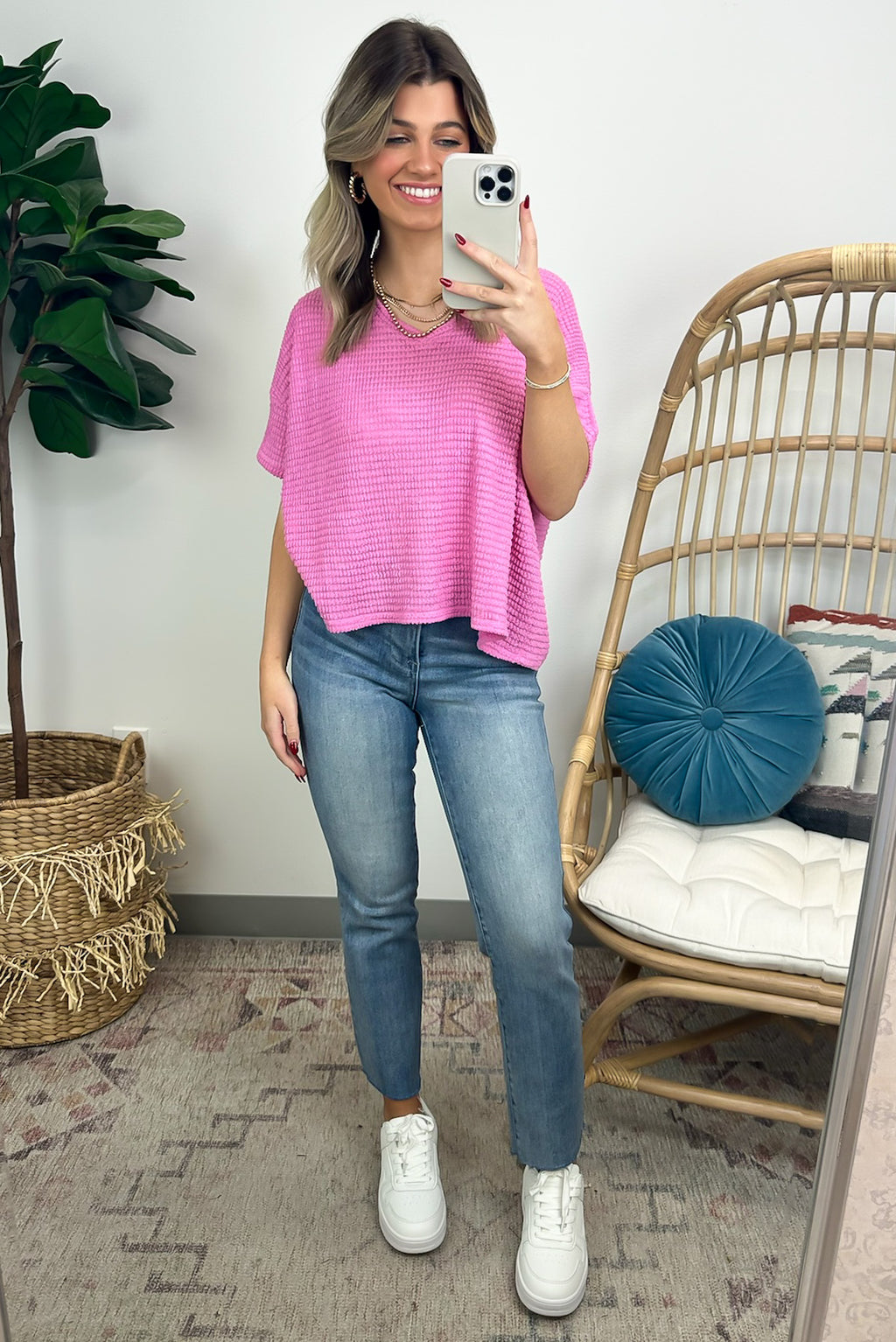 Julietta V-Neck Cropped Short Sleeve Top - BACK IN STOCK - Madison and Mallory