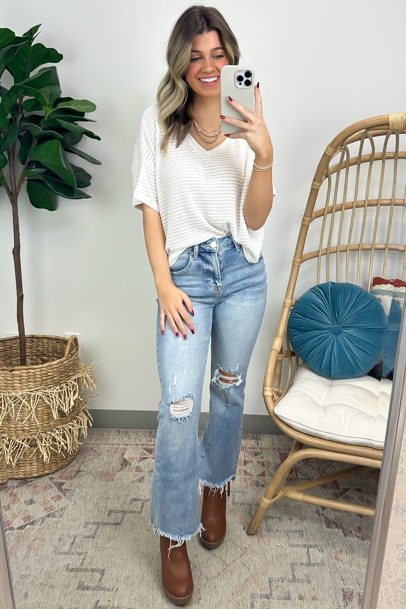  Julietta V-Neck Cropped Short Sleeve Top - BACK IN STOCK - Madison and Mallory