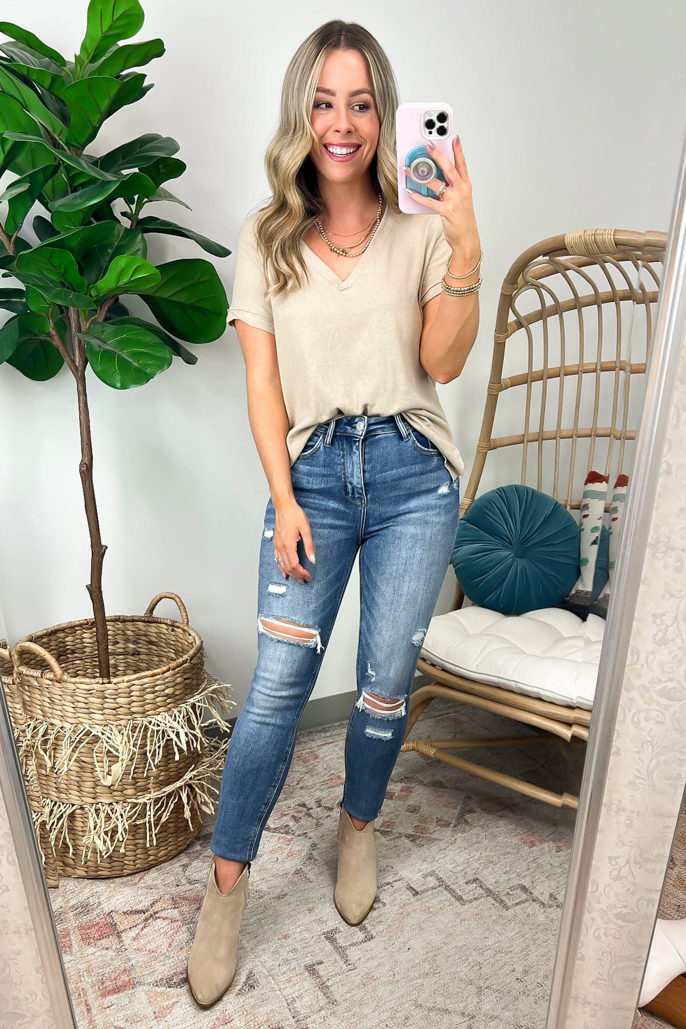  Kayelle Short Sleeve V-Neck Top - FINAL SALE - Madison and Mallory