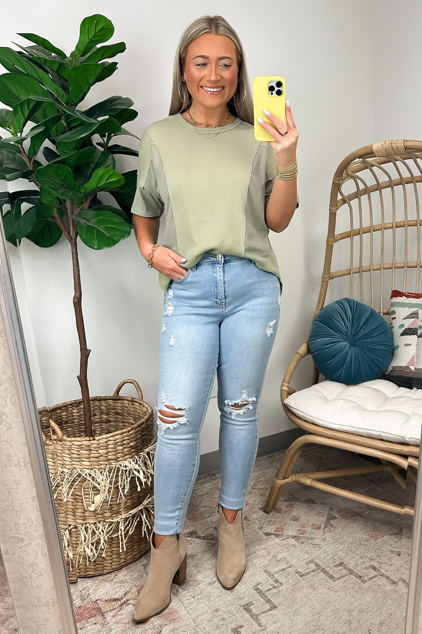  Kienna Color Block Relaxed Fit Tee - FINAL SALE - Madison and Mallory