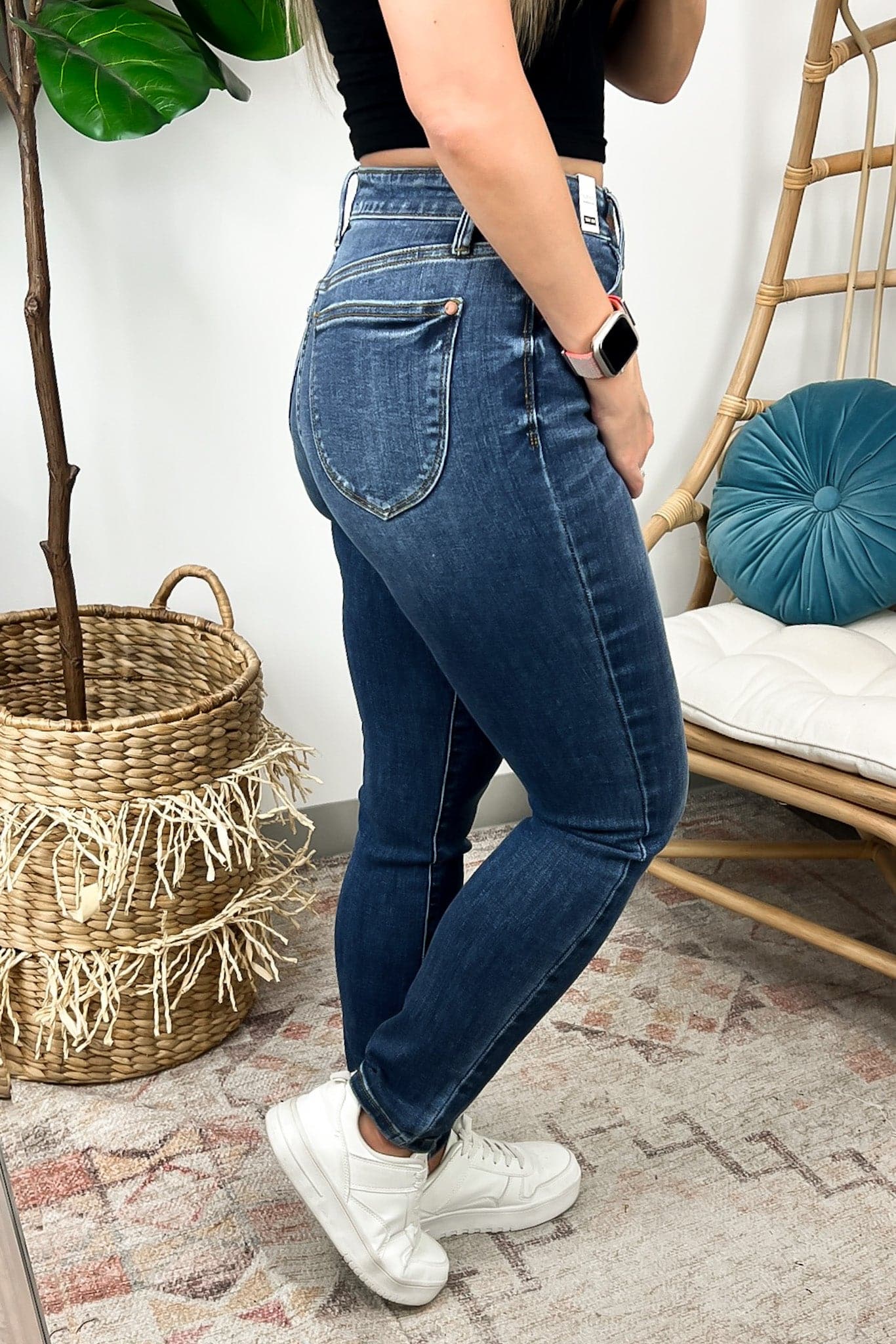  Kylie Slim Fit Stretch Jeans - Judy Blue - Madison and Mallory