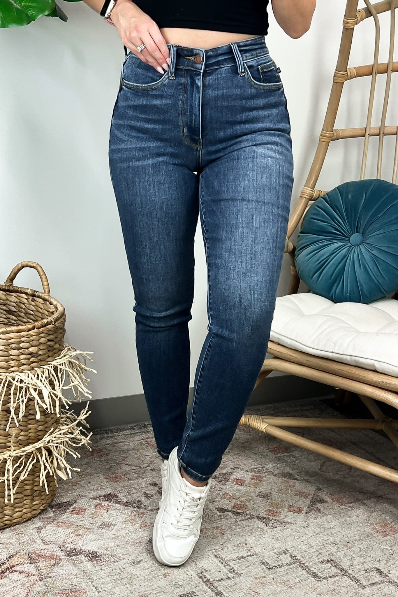 0 / Dark Kylie Slim Fit Stretch Jeans - Judy Blue - Madison and Mallory