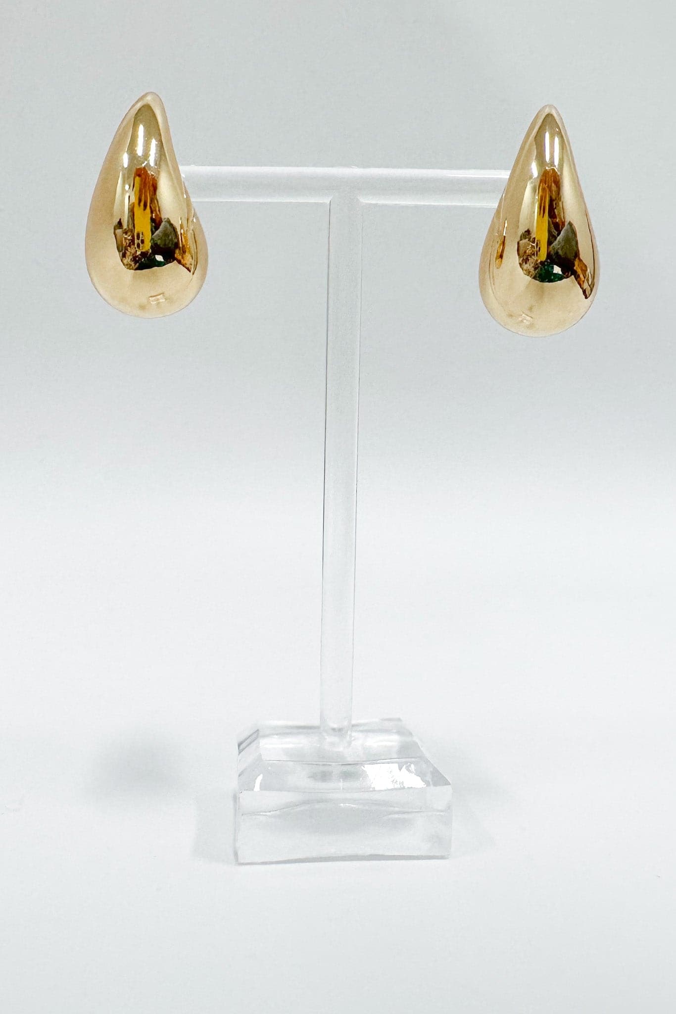  Lanie Teardrop Stud Earrings - Madison and Mallory
