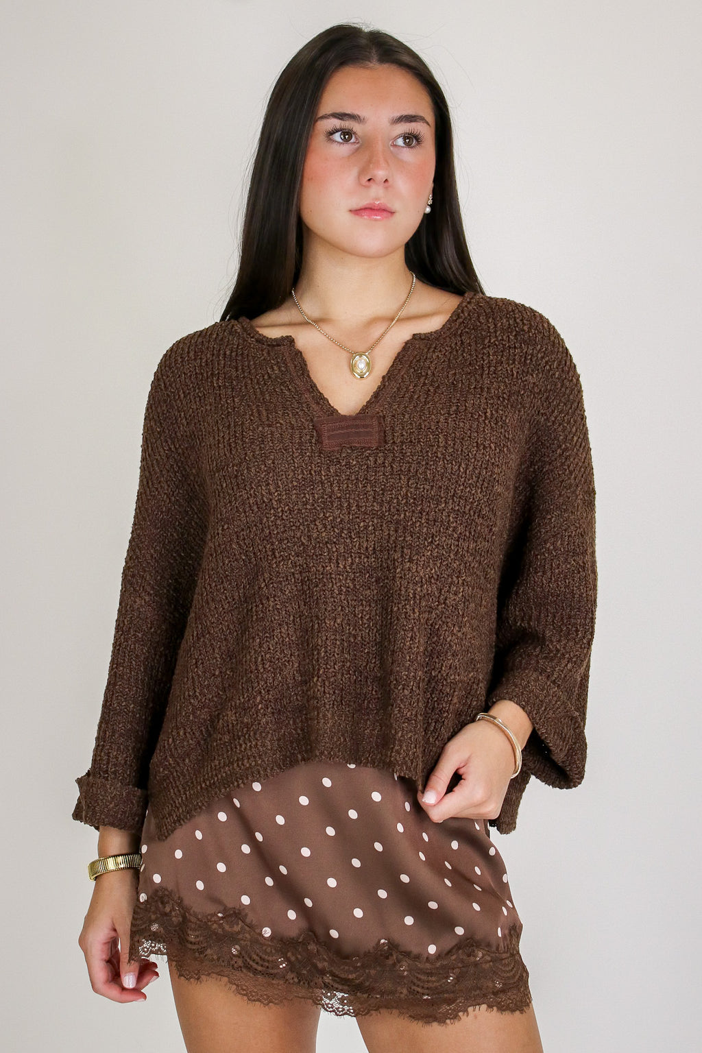 Leonie V-Neck Patch Knit Pullover