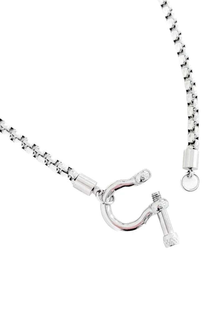 Lucky Me Horseshoe Toggle Necklace - Madison and Mallory