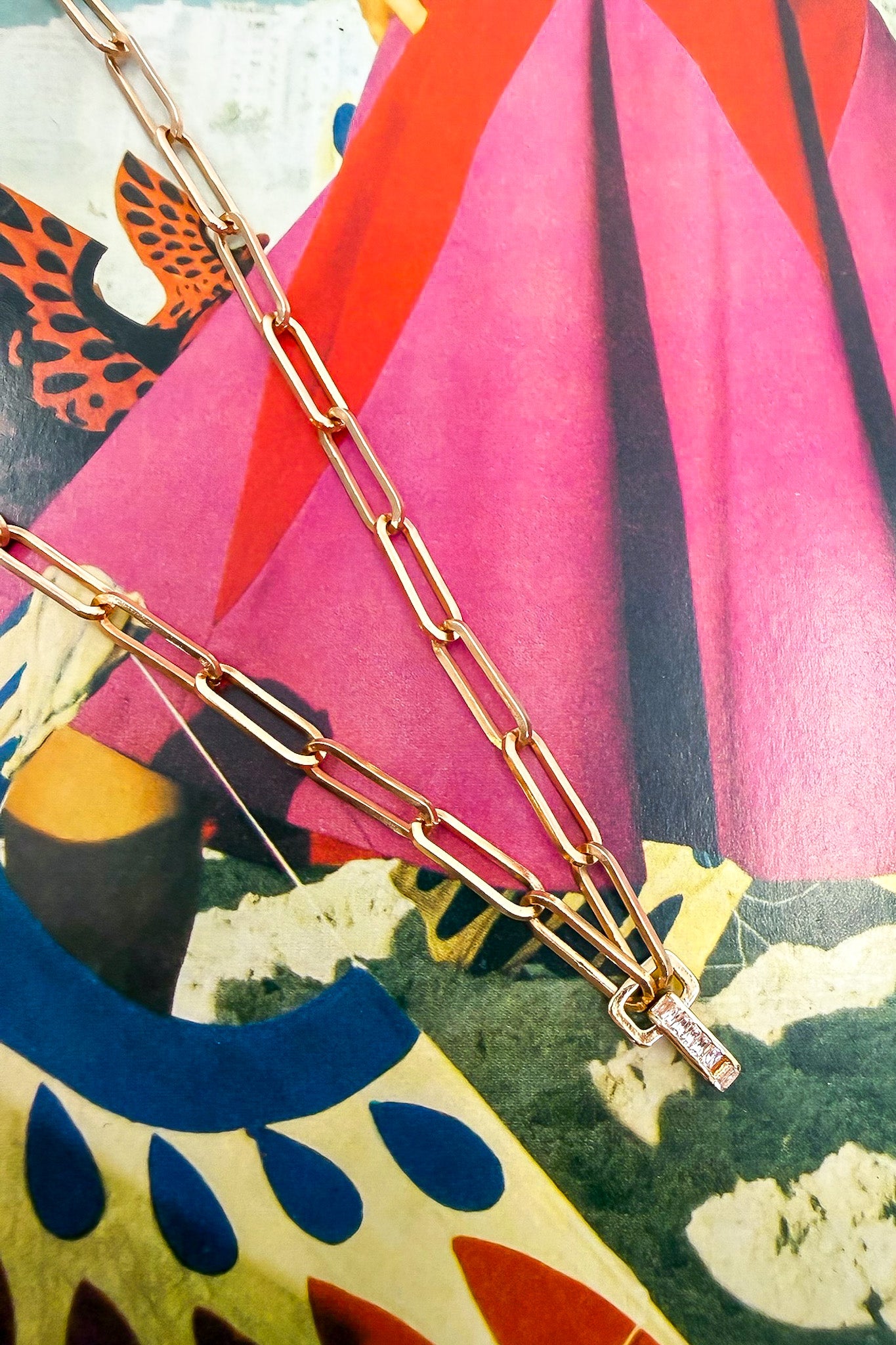 Luminous Link Rhinestone Pendant Chain Necklace