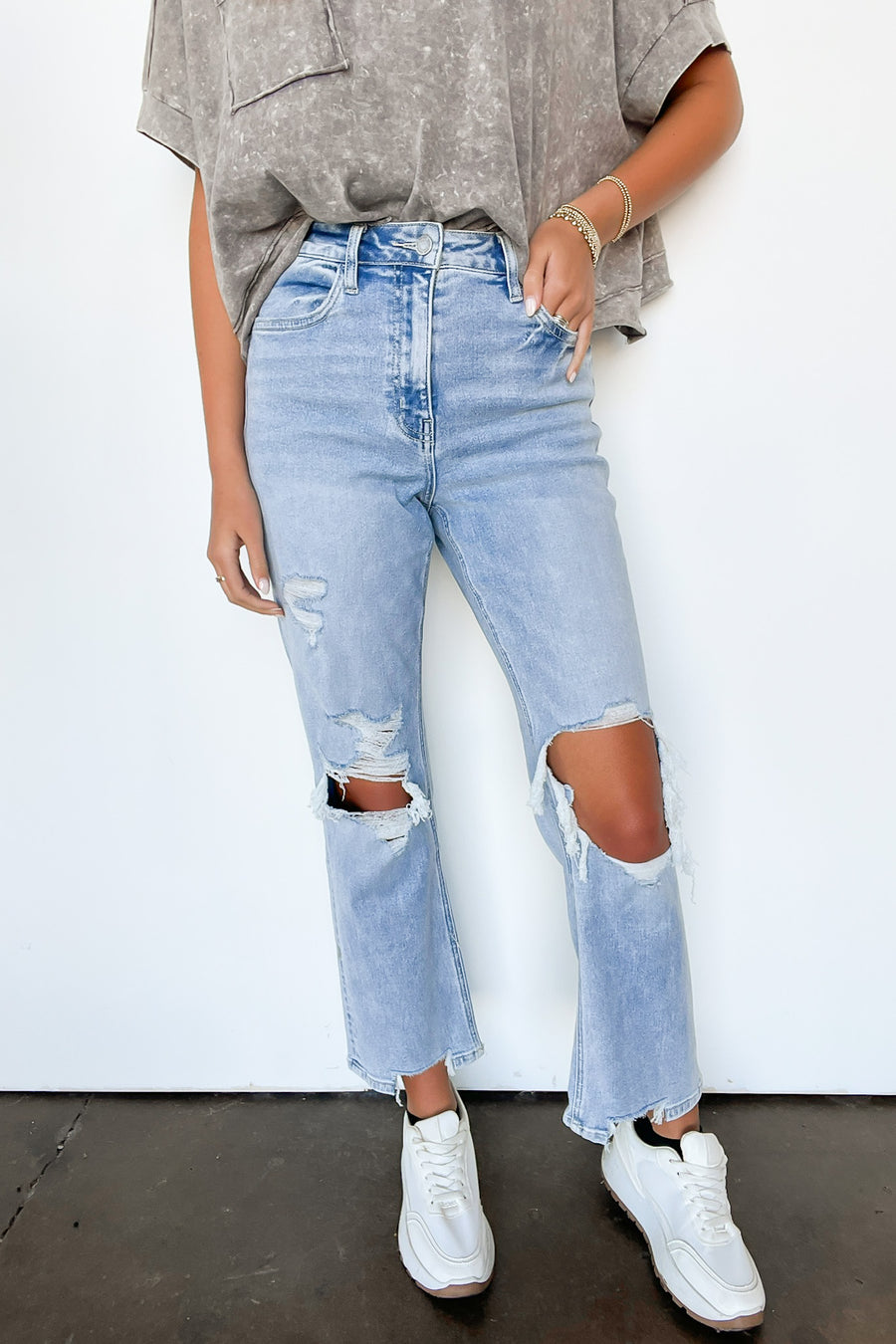 24 / Light Maileana 90's Super High Rise Distressed Straight Jeans - Madison and Mallory