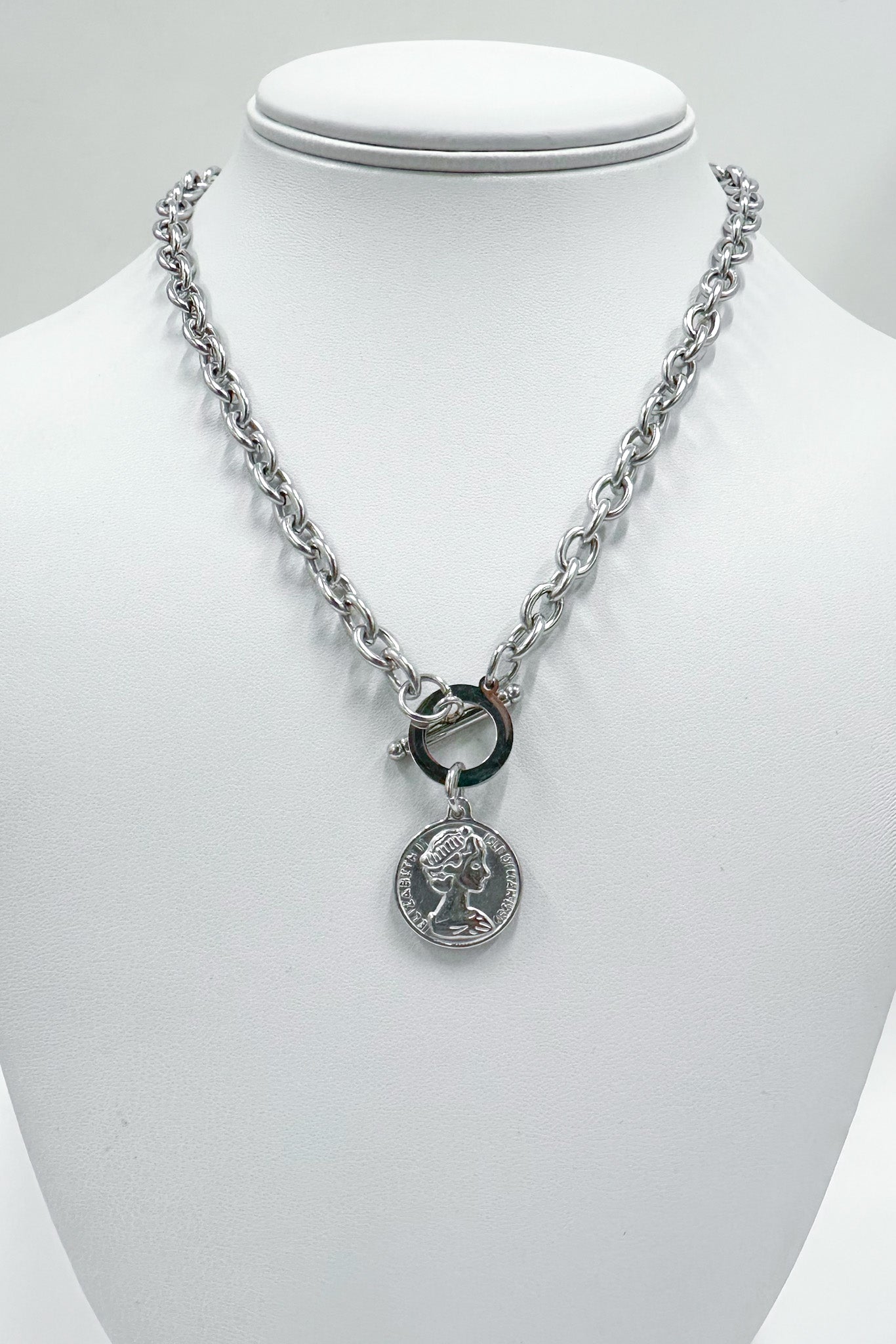 Silver Mairi Toggle Chain Coin Necklace - Madison and Mallory
