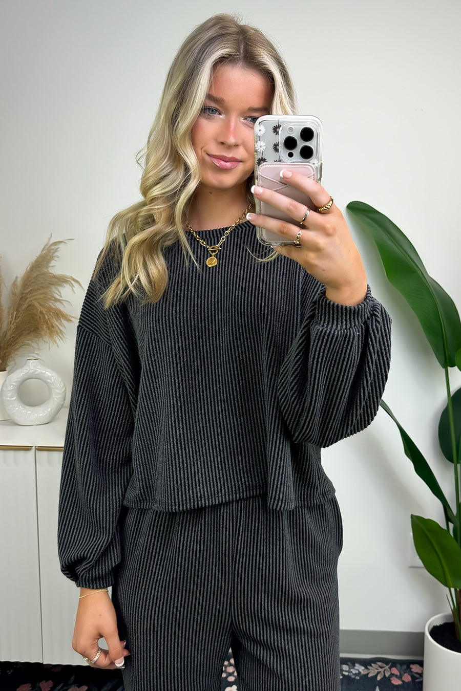 Black / S Manifest Ribbed Long Sleeve Relaxed Top - Madison and Mallory