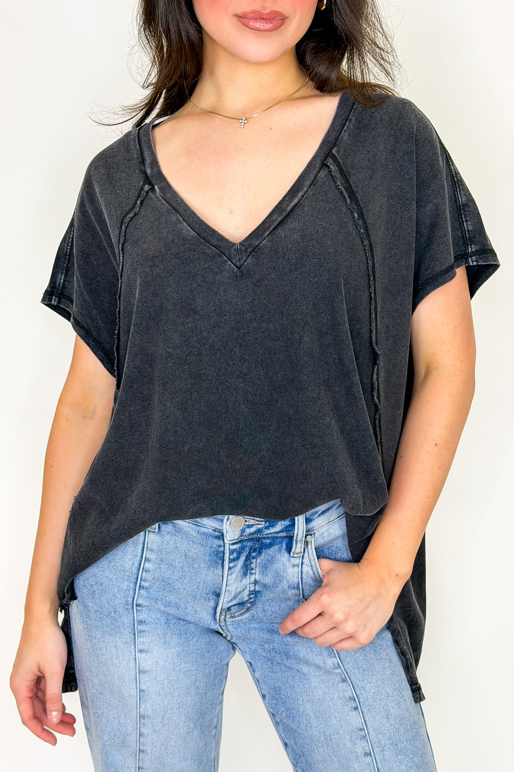 Mineral Motion V-Neck Top - Madison and Mallory